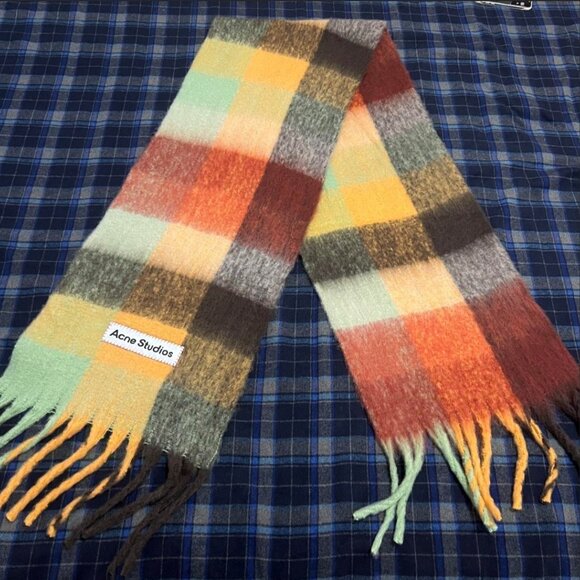 Acne Studios Scarf - Picture 1 of 4